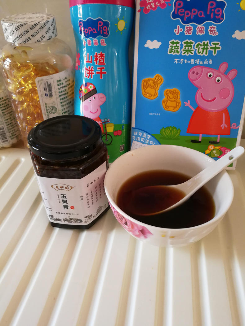 吃了玉灵膏反而失眠,是出现副作用了?或许你身体有这个情况 吃了玉灵膏反而失眠,是出现副作用了?或许你身体有这个情况